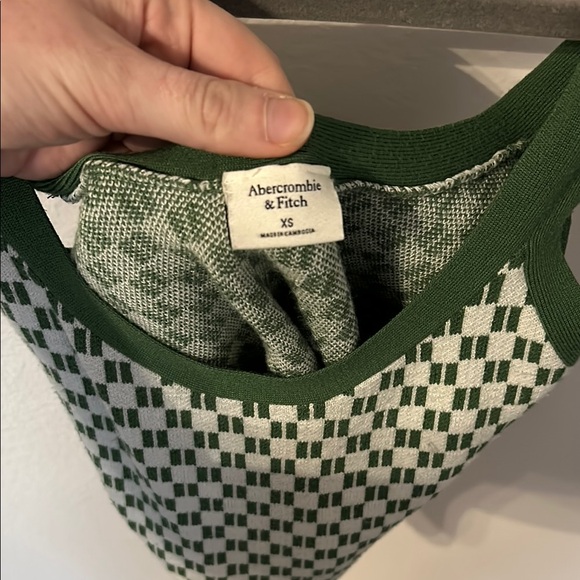 Abercrombie & Fitch Green and White Checkered Women's Sweater Tank - Picture 2 of 2